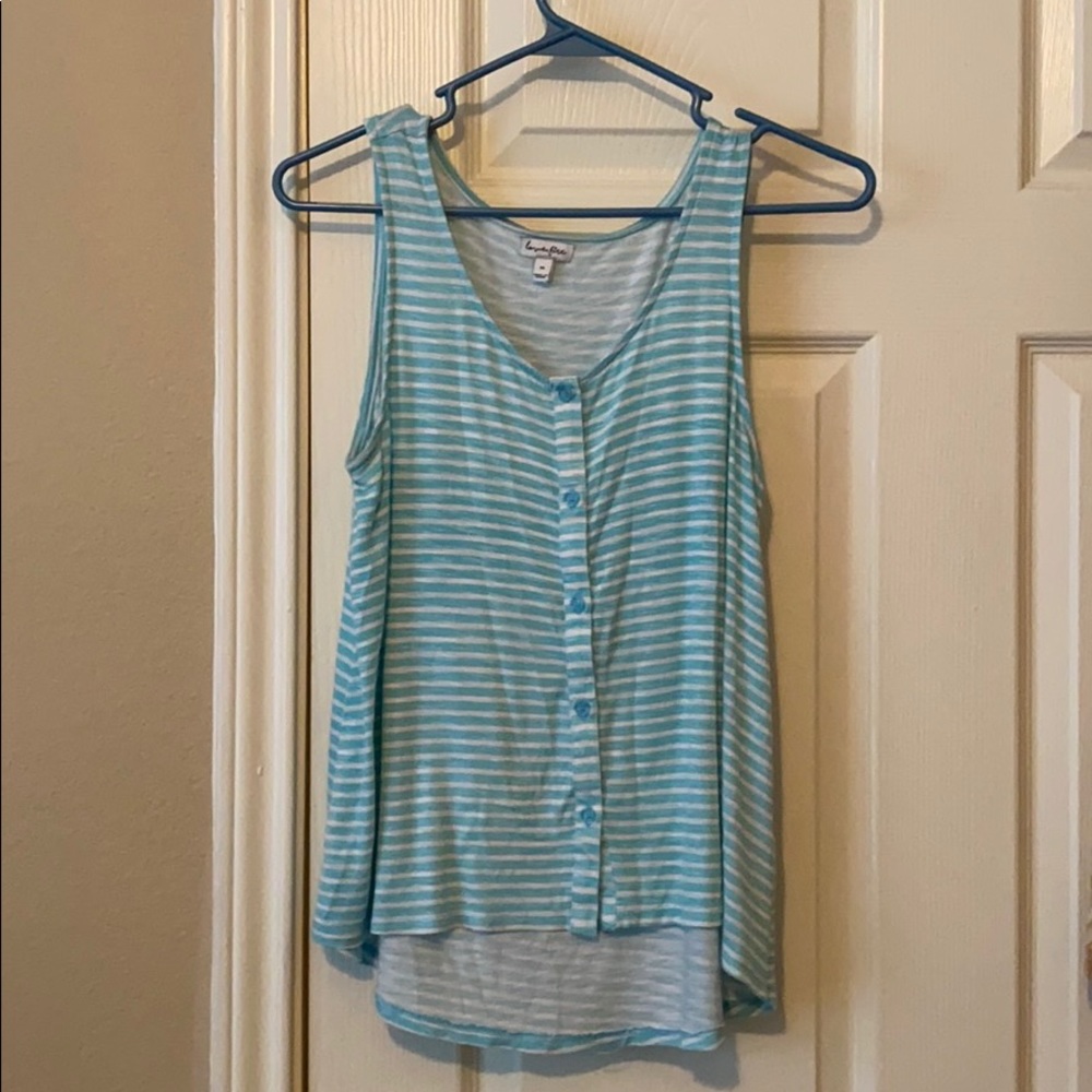 Tank top.